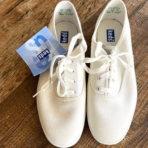 Keds Champion Canvas Lace Up, Sneaker Womens, White Canvas Size 10
